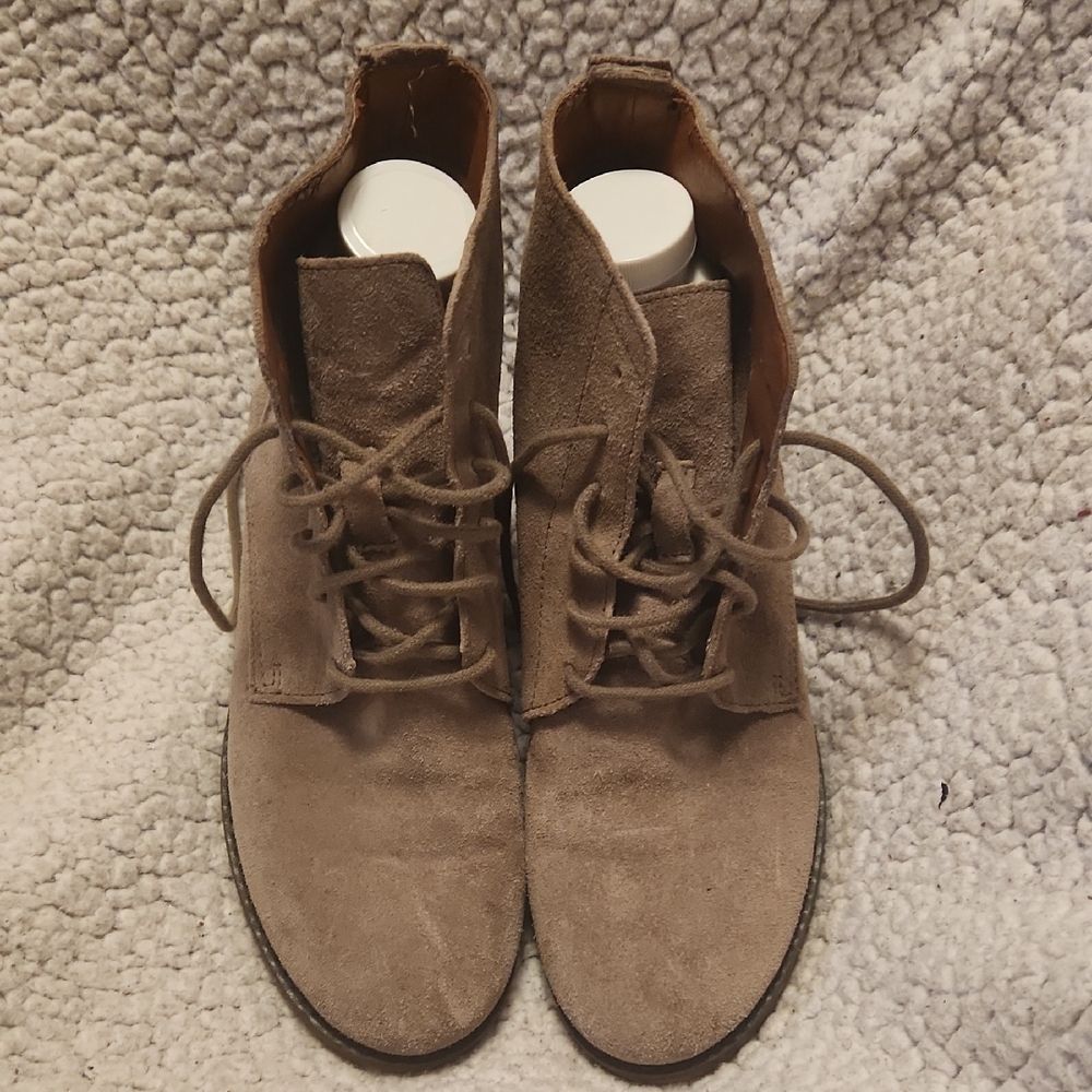 Lucky Brand Tan Suede Ankle Boots